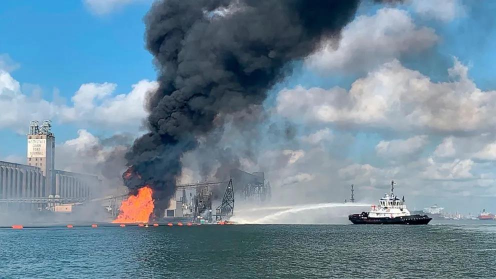 突發！輪船撞上天然氣管道，大爆炸！2死、2失蹤，6傷！